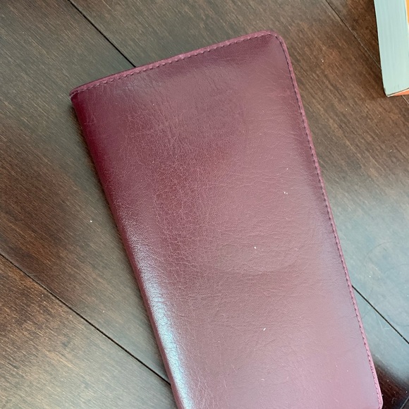 ✨Matt & Nat Wallet✨ - Picture 4 of 7